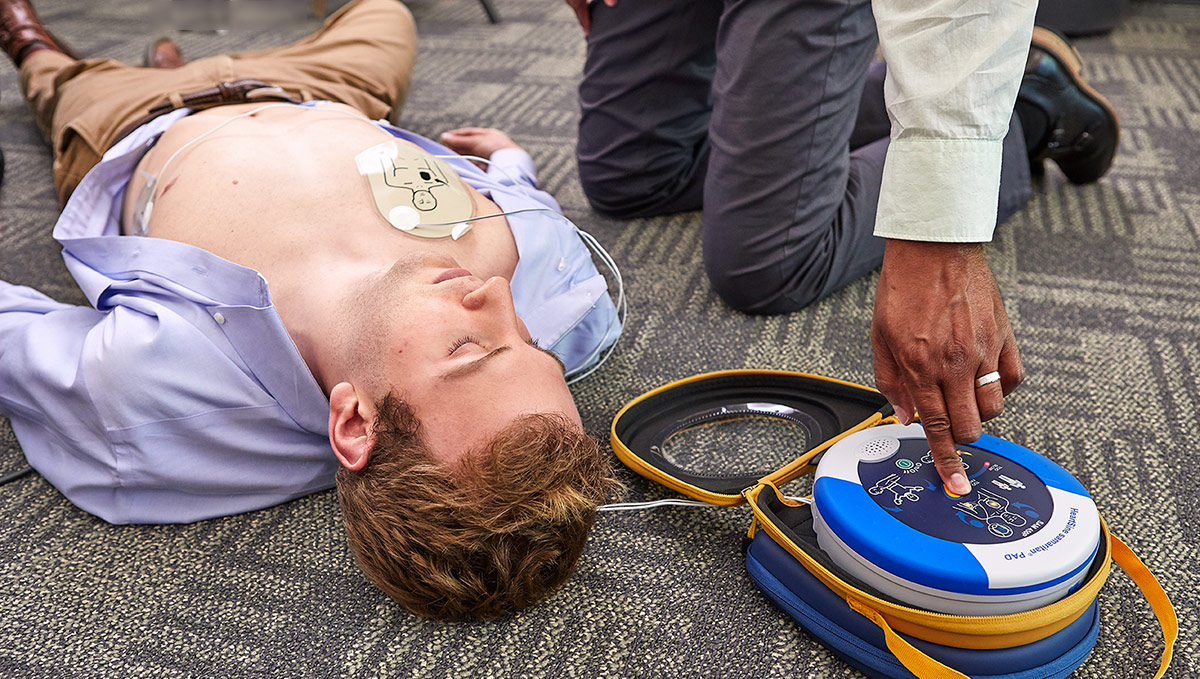 Kurs BLS + AED (Basic Life Support + Automated External Defibrillator)
